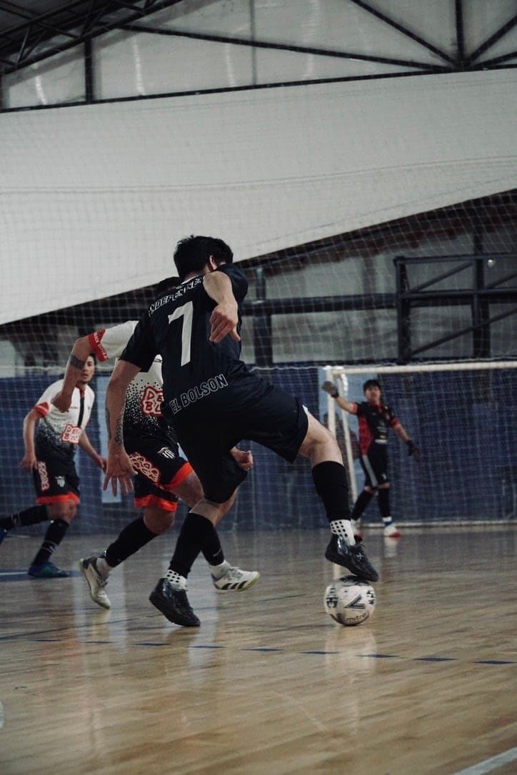 Cancha de futsal parquet El Bolsón - Big Sports 9