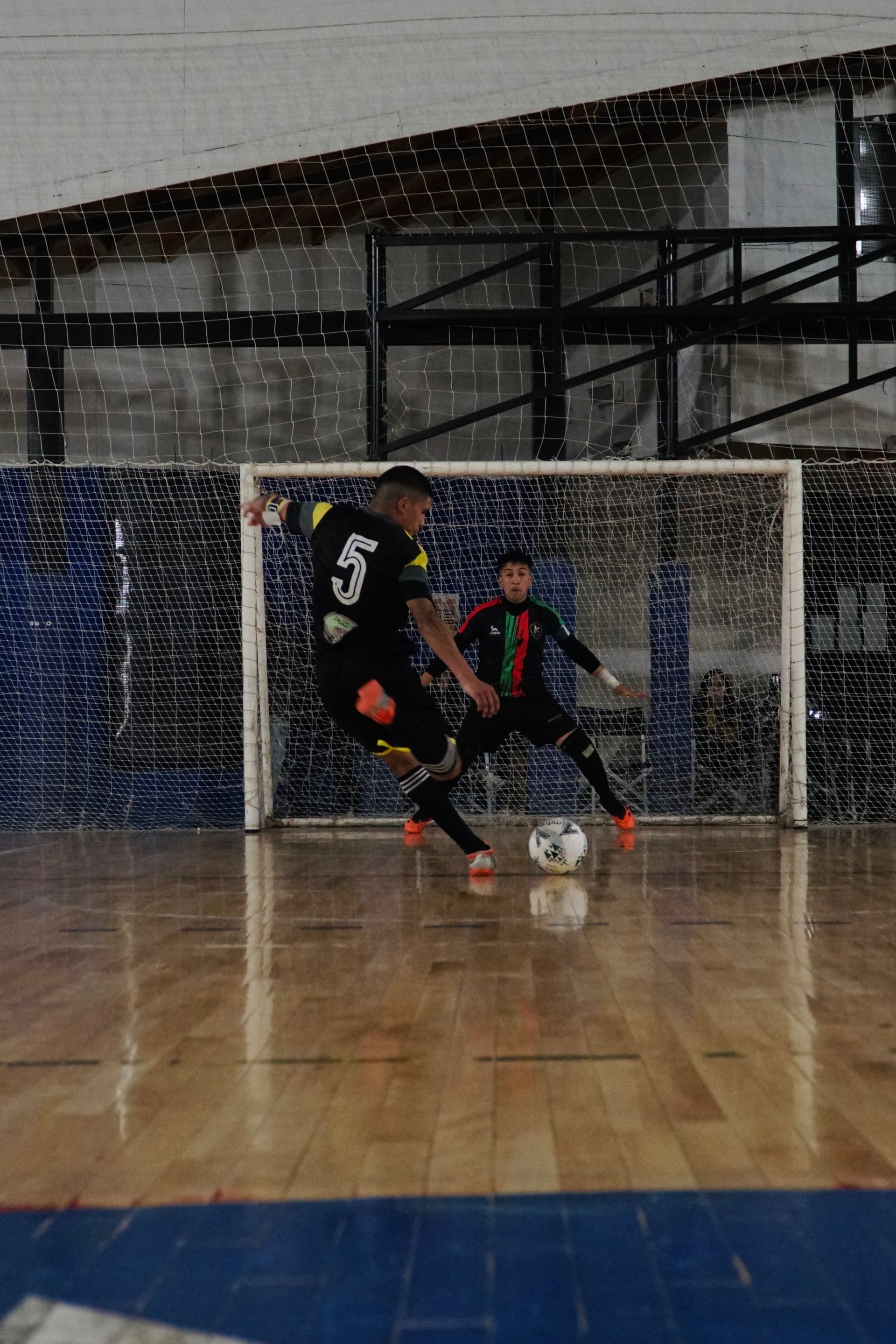 Cancha de futsal parquet El Bolsón - Big Sports 3